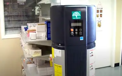 Eco Hybrid water heater installed in a business. Image: Richard Quick
